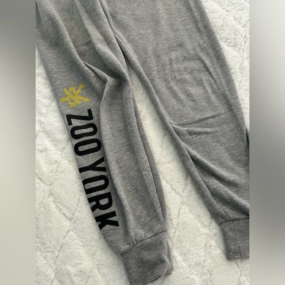 Zooyork sweatpants size M - Picture 2 of 3